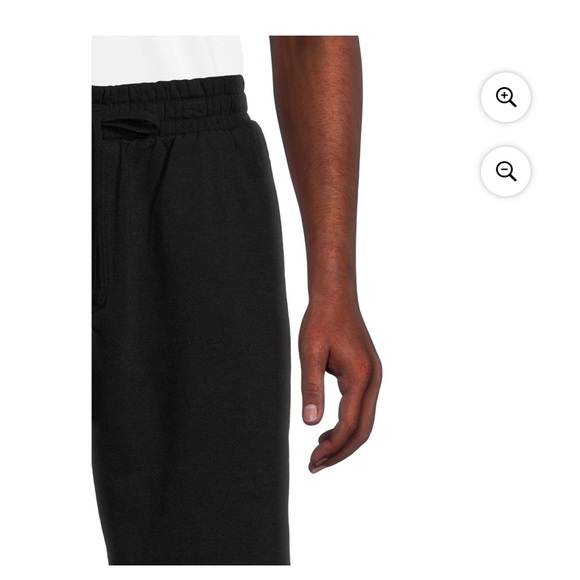 No boundaries Above the knee shorts - Picture 2 of 5